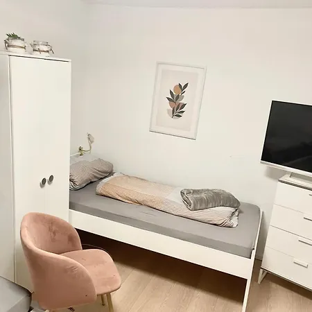 Fuer Firmen, Arbeiter Ab 6 Monaten Bis Unbefristet Διαμέρισμα *